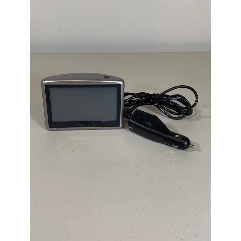 TOMTOM GPS TOM TOM ONE XL GPS Navigator Locator Drive Car Bike